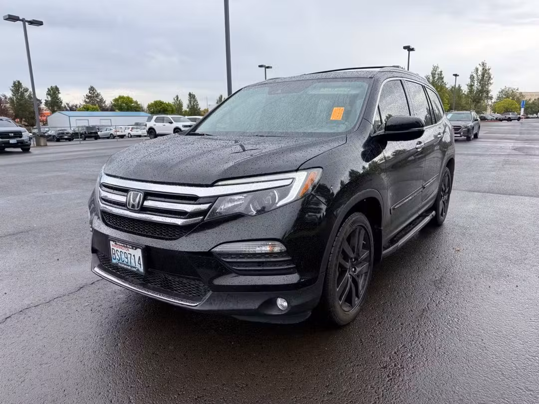 2018 Honda Pilot Elite - Image 3