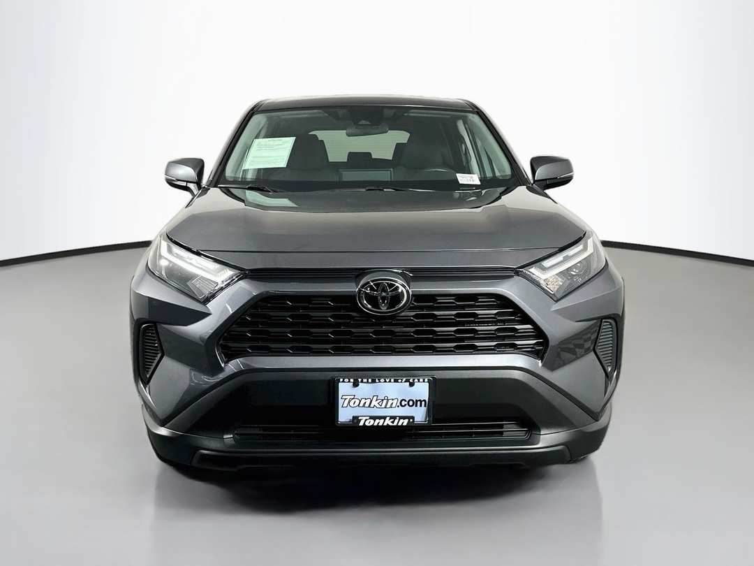 2025 Toyota Rav4 LE - Image 2