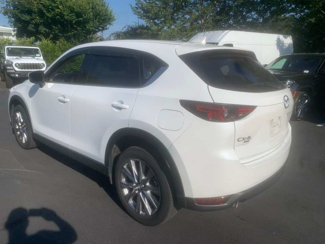 2021 MAZDA CX-5 Grand Touring - Image 2