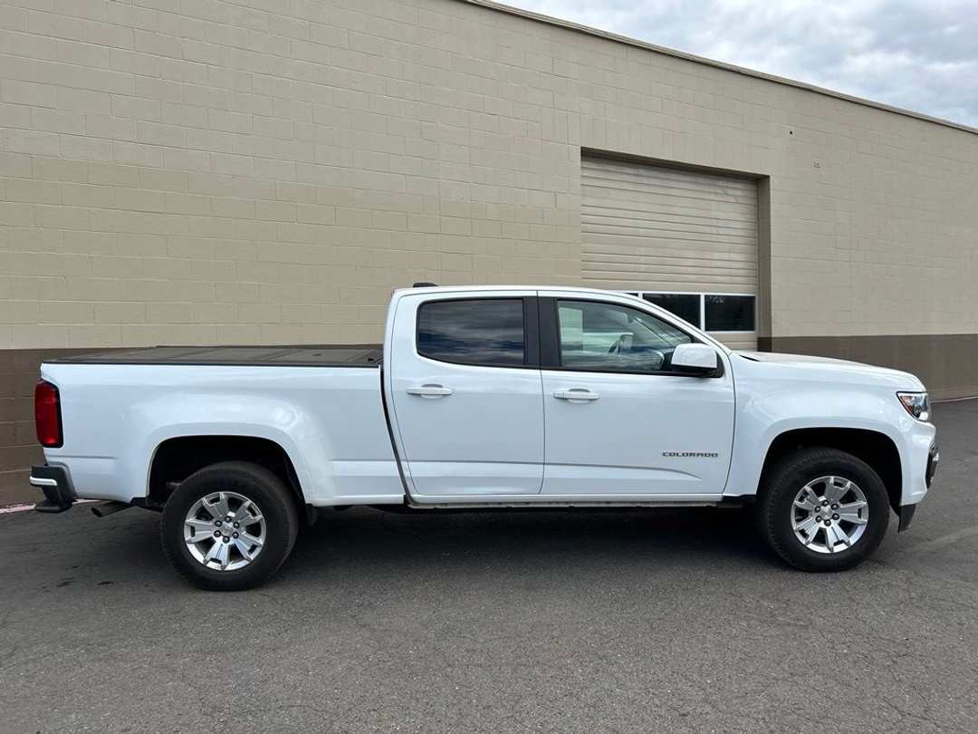 2022 Chevrolet Colorado LT - Image 3