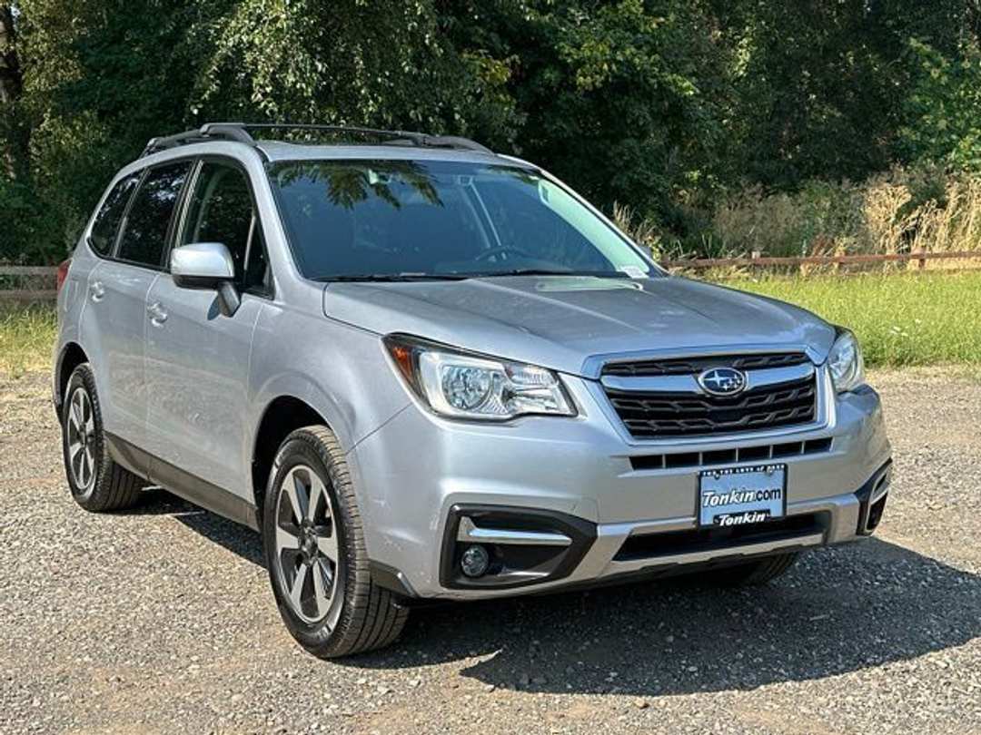 2018 Subaru Forester 2.5i Premium - Image 2