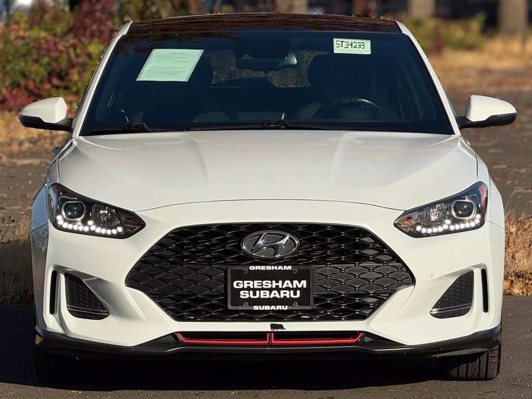 2019 Hyundai Veloster Turbo - Image 2