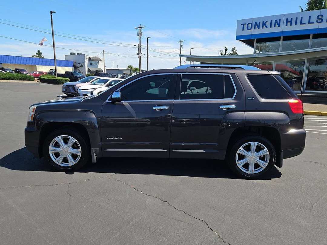 2016 GMC Terrain SLT - Image 3