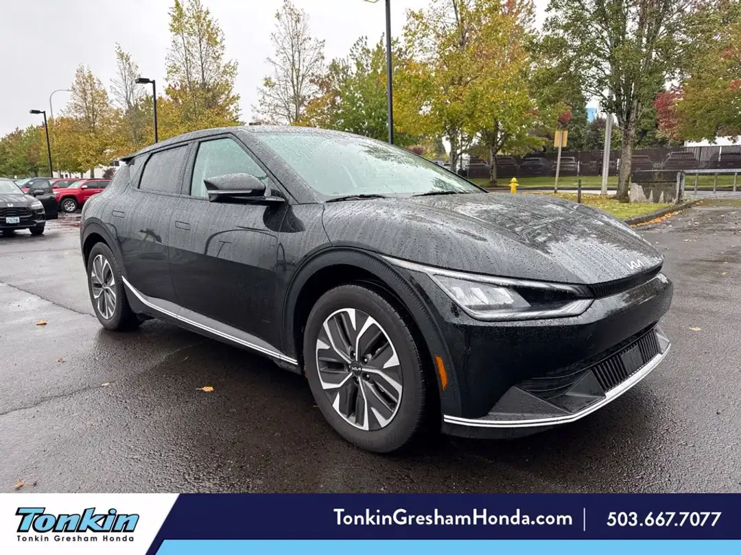 Used 2024 Kia EV6 Light L/R with VIN KNDC3DLC1R5229935 for sale in Wilsonville, OR