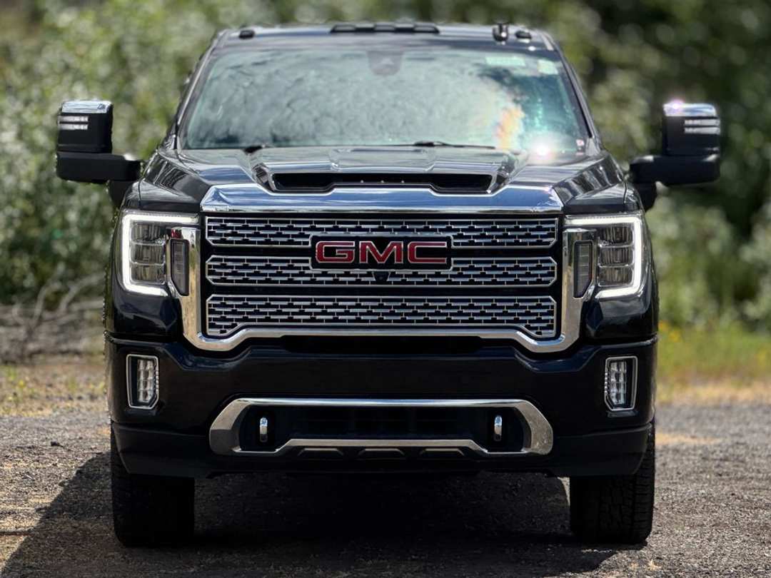 2022 GMC Sierra 3500Hd Denali - Image 2