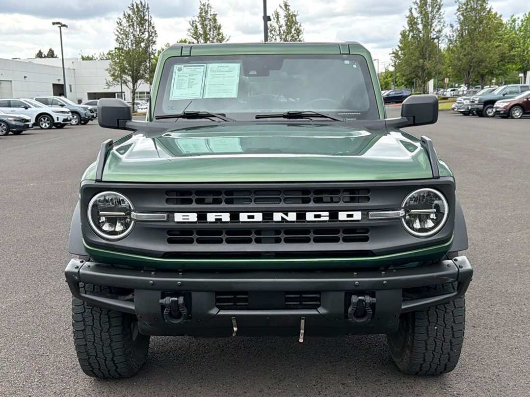 2022 Ford Bronco Black Diamond - Image 3