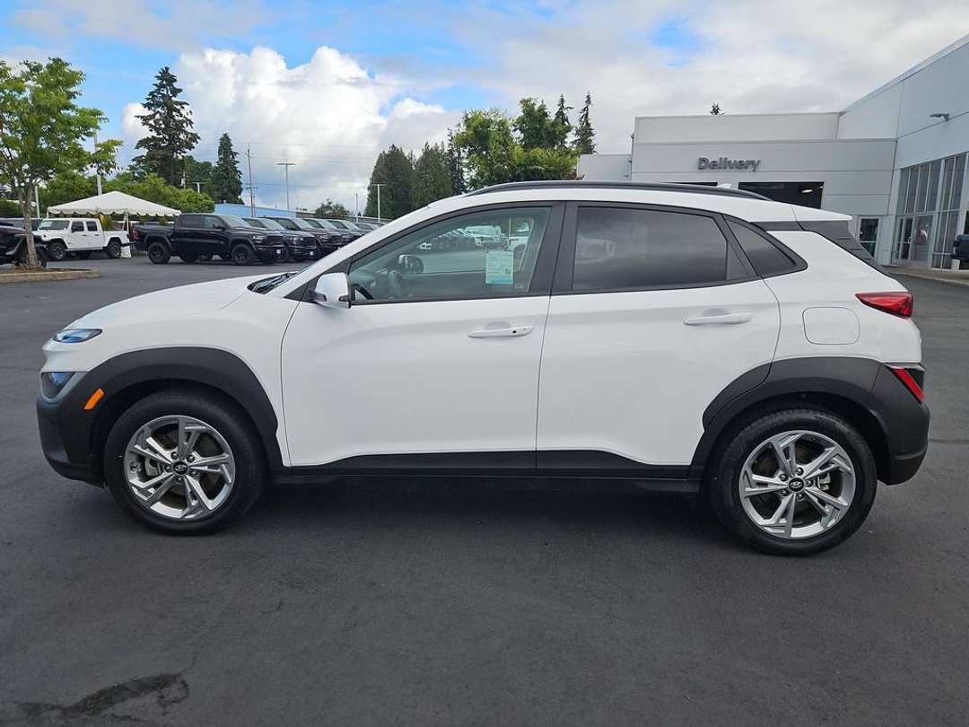 2023 Hyundai Kona SEL - Image 3