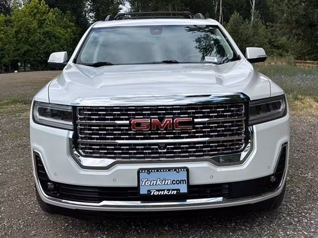 2021 GMC Acadia Denali - Image 3