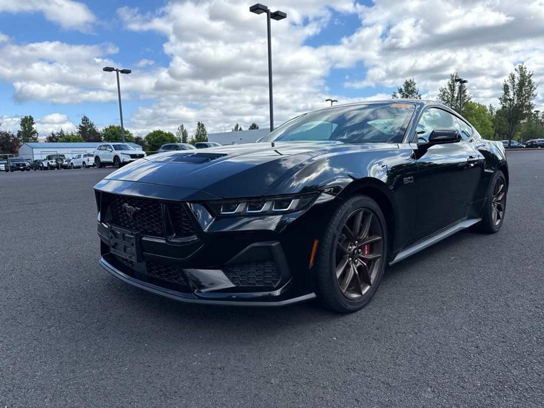 2024 Ford Mustang GT Premium - Image 3