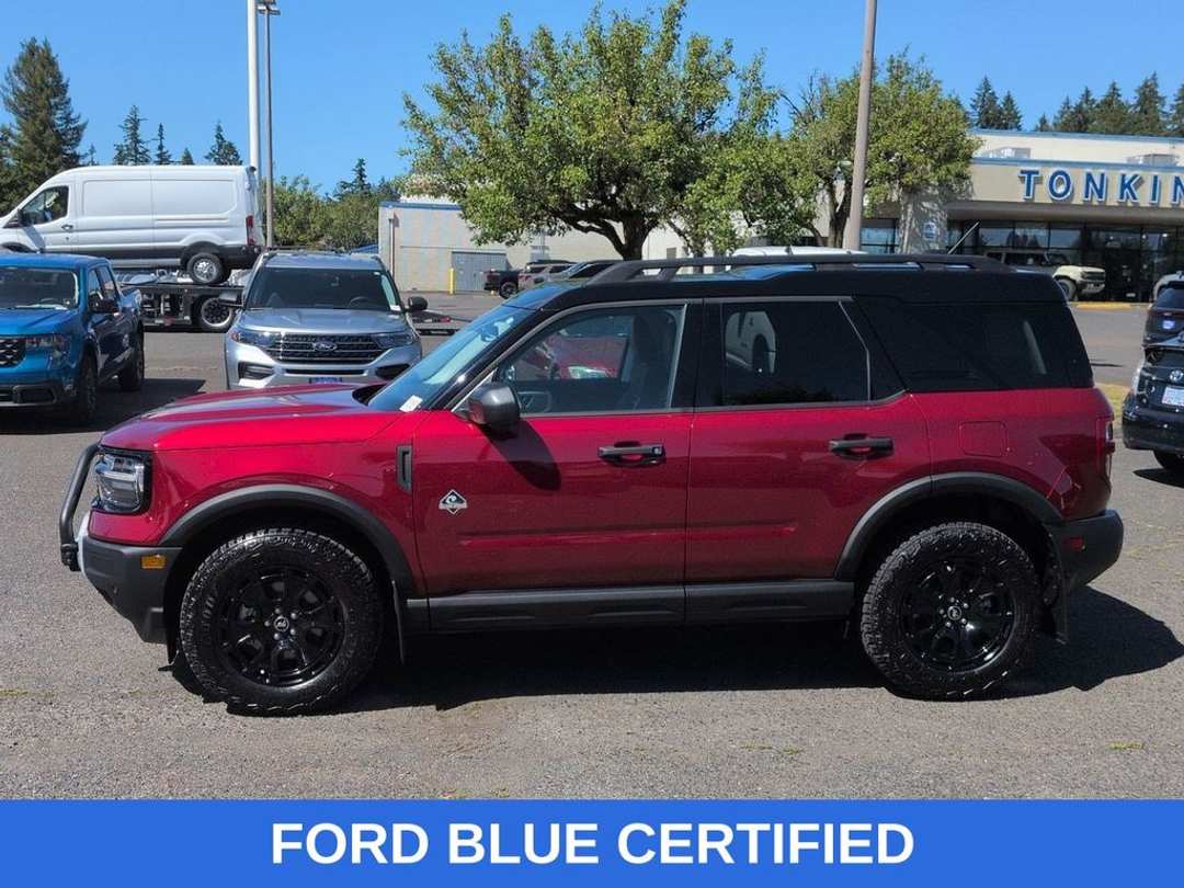 2026 Ford Bronco Sport Outer Banks - Image 2