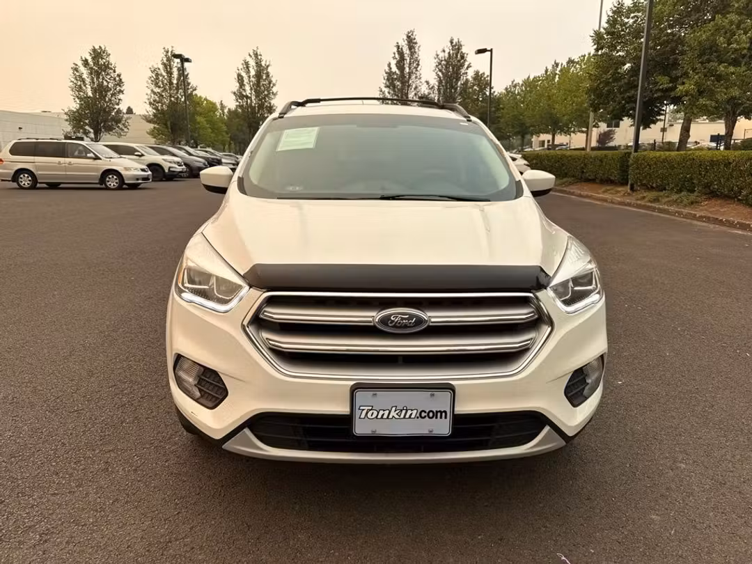 2017 Ford Escape SE - Image 2