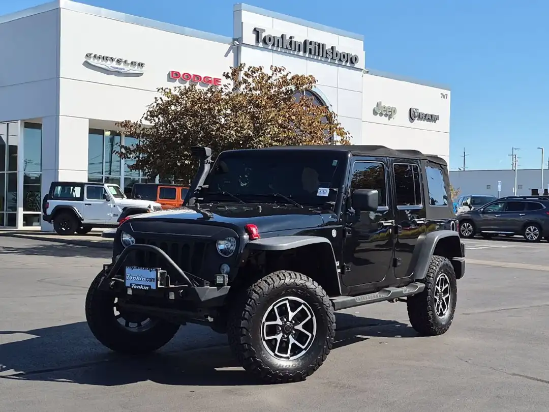 2015 Jeep Wrangler Unlimited Sport S - Image 2
