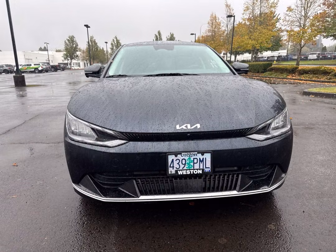 2023 Kia Ev6 Wind - Image 2