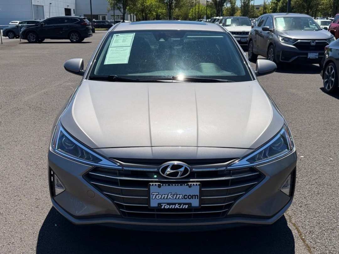 2020 Hyundai Elantra Value Edition - Image 3