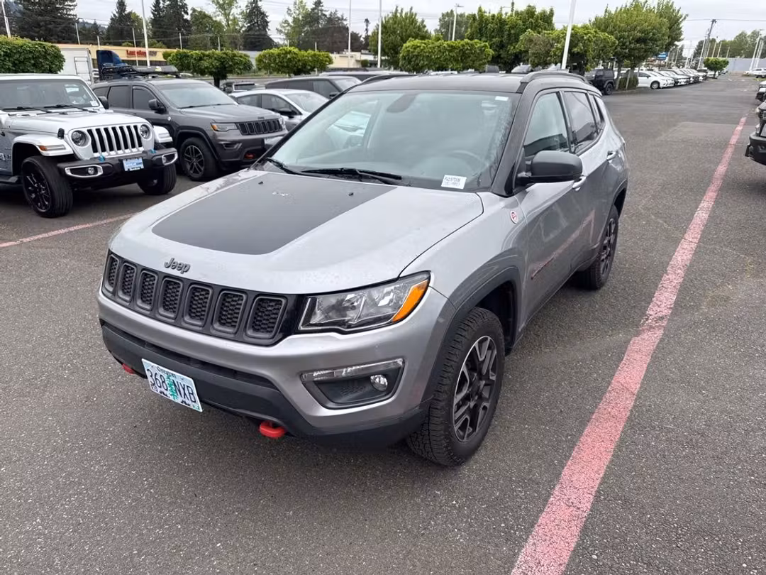 2020 Jeep Compass Trailhawk - Image 3
