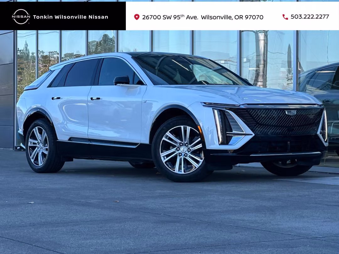 Used 2024 Cadillac LYRIQ Tech with VIN 1GYKPMRK2RZ140649 for sale in Wilsonville, OR