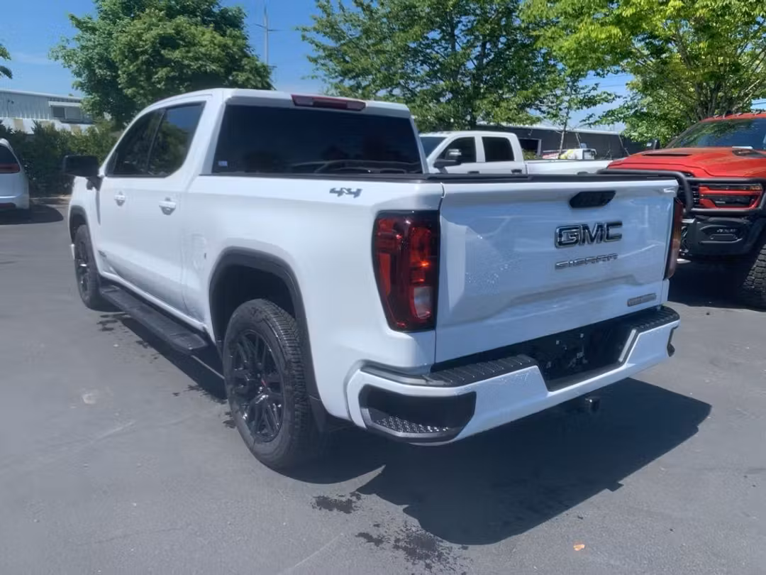 2024 GMC Sierra 1500 Elevation - Image 2