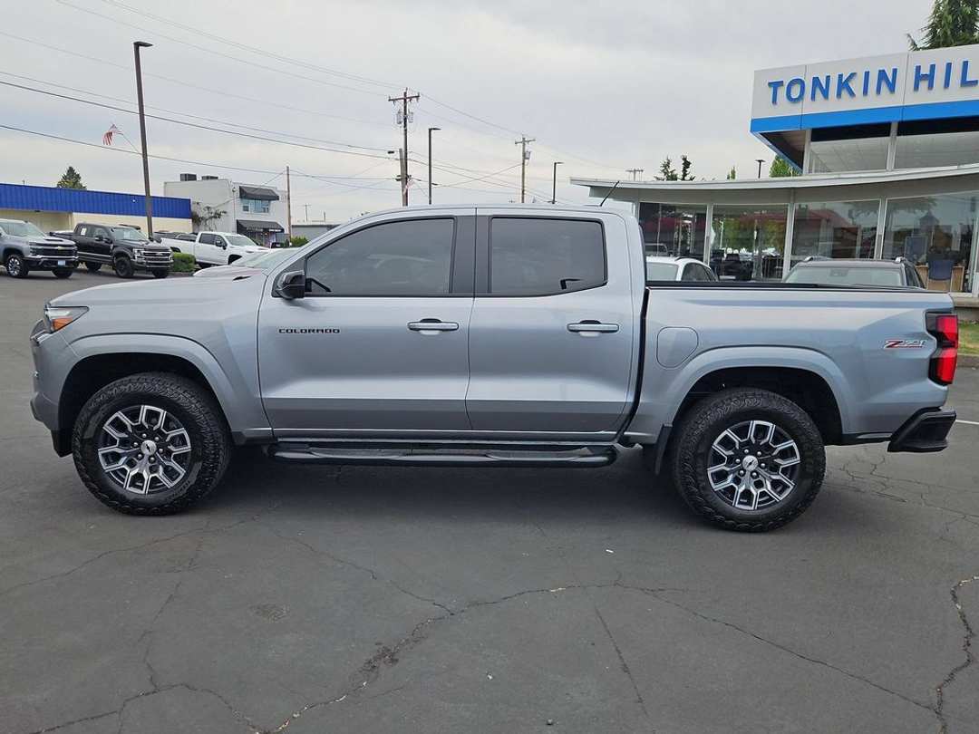 2026 Chevrolet Colorado Z71 - Image 3