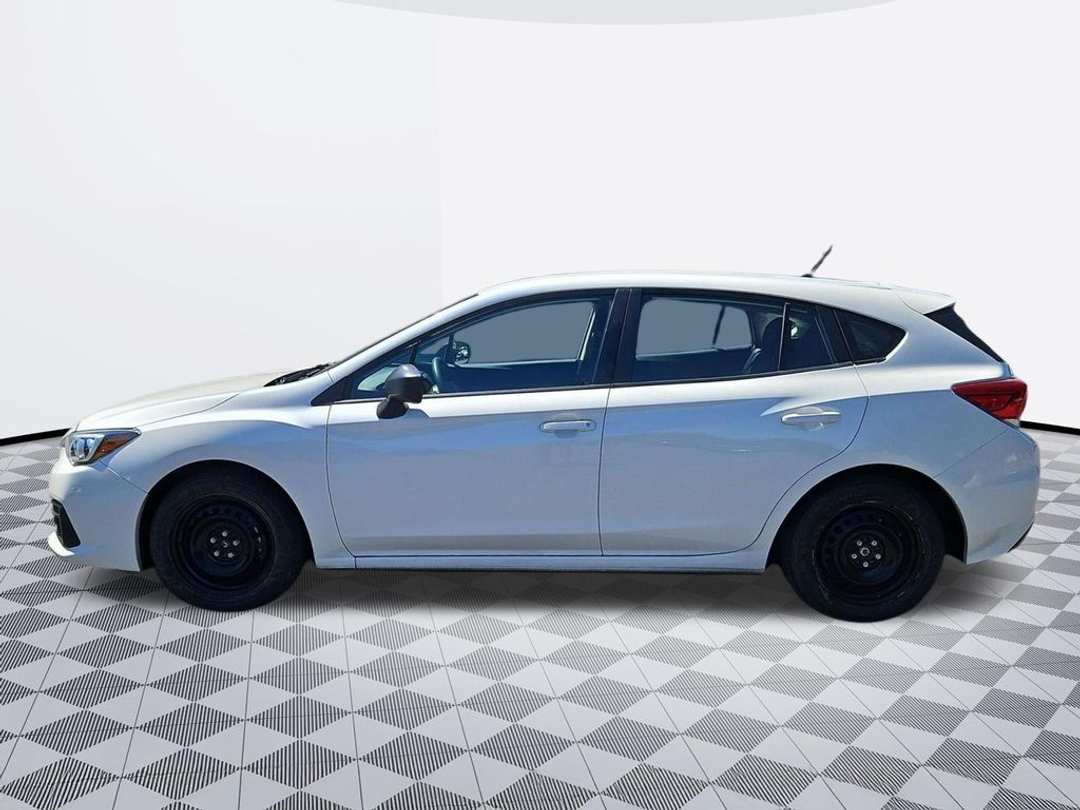 2022 Subaru Impreza Base - Image 3