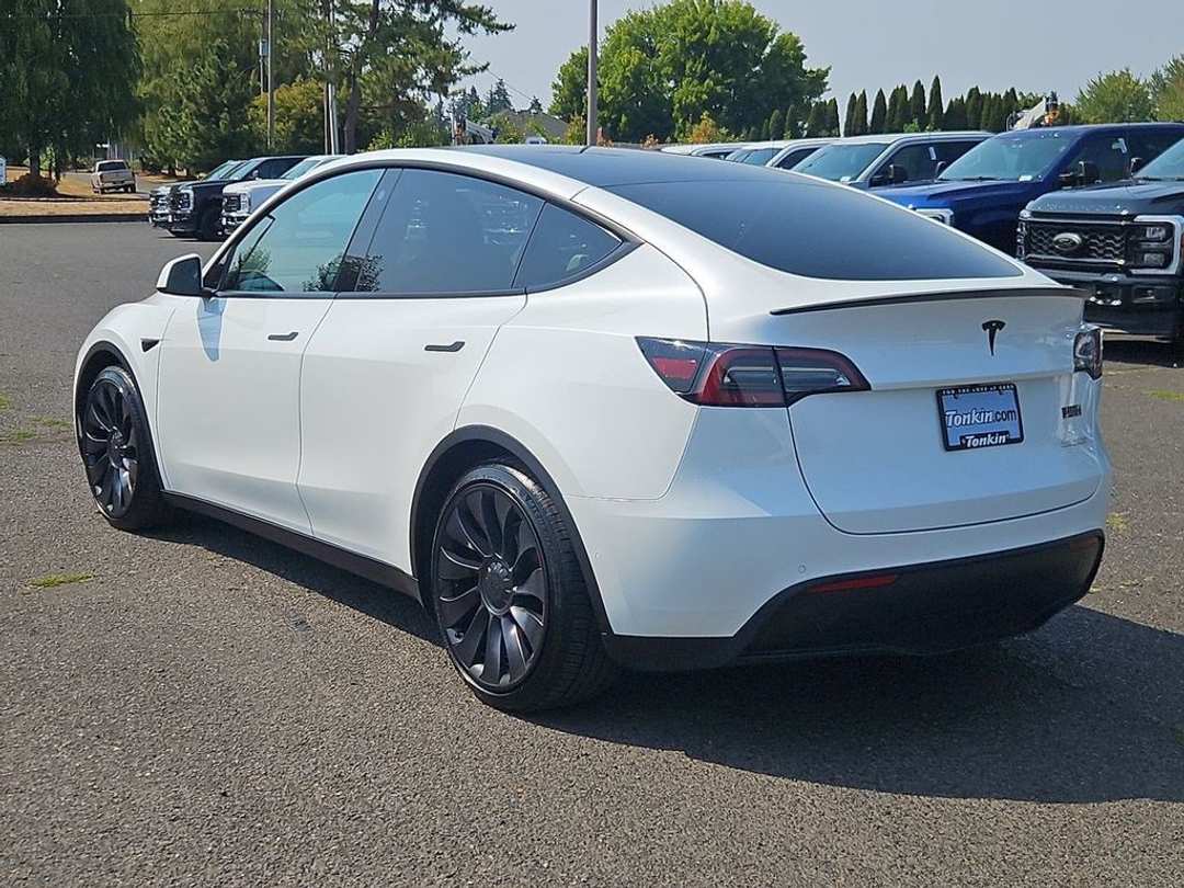 2022 Tesla Model Y Performance - Image 3