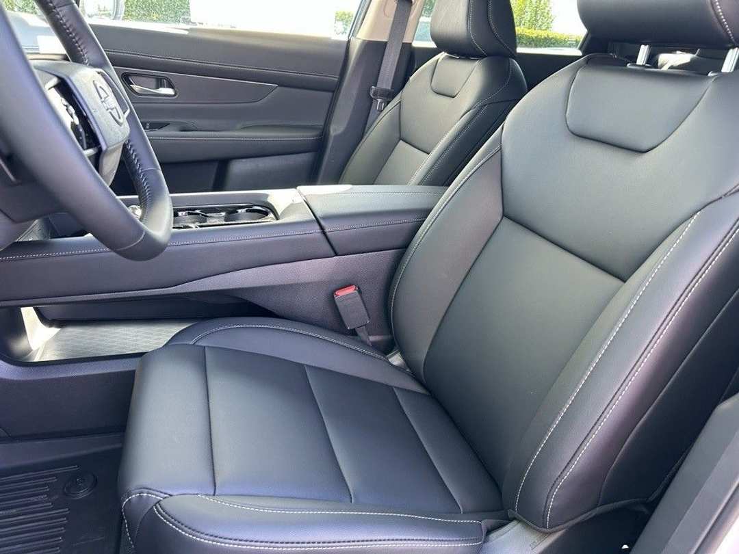 2025 Nissan Murano SV - Photo 19