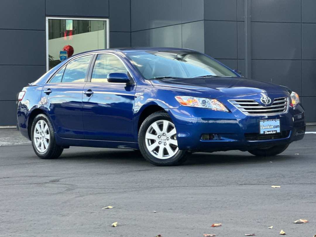 2009 Toyota Camry Hybrid Base - Image 2