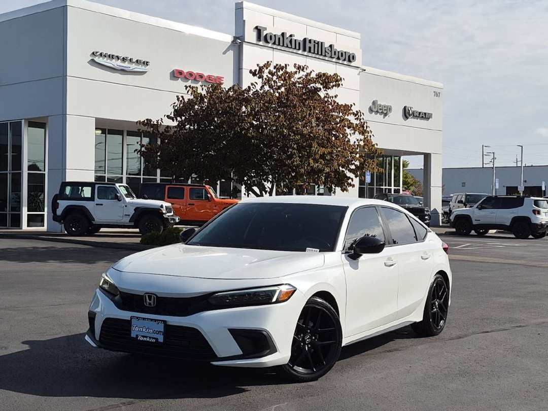 2023 Honda Civic Sport - Image 2