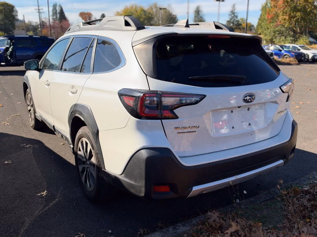2023 Subaru Outback Limited - Image 2