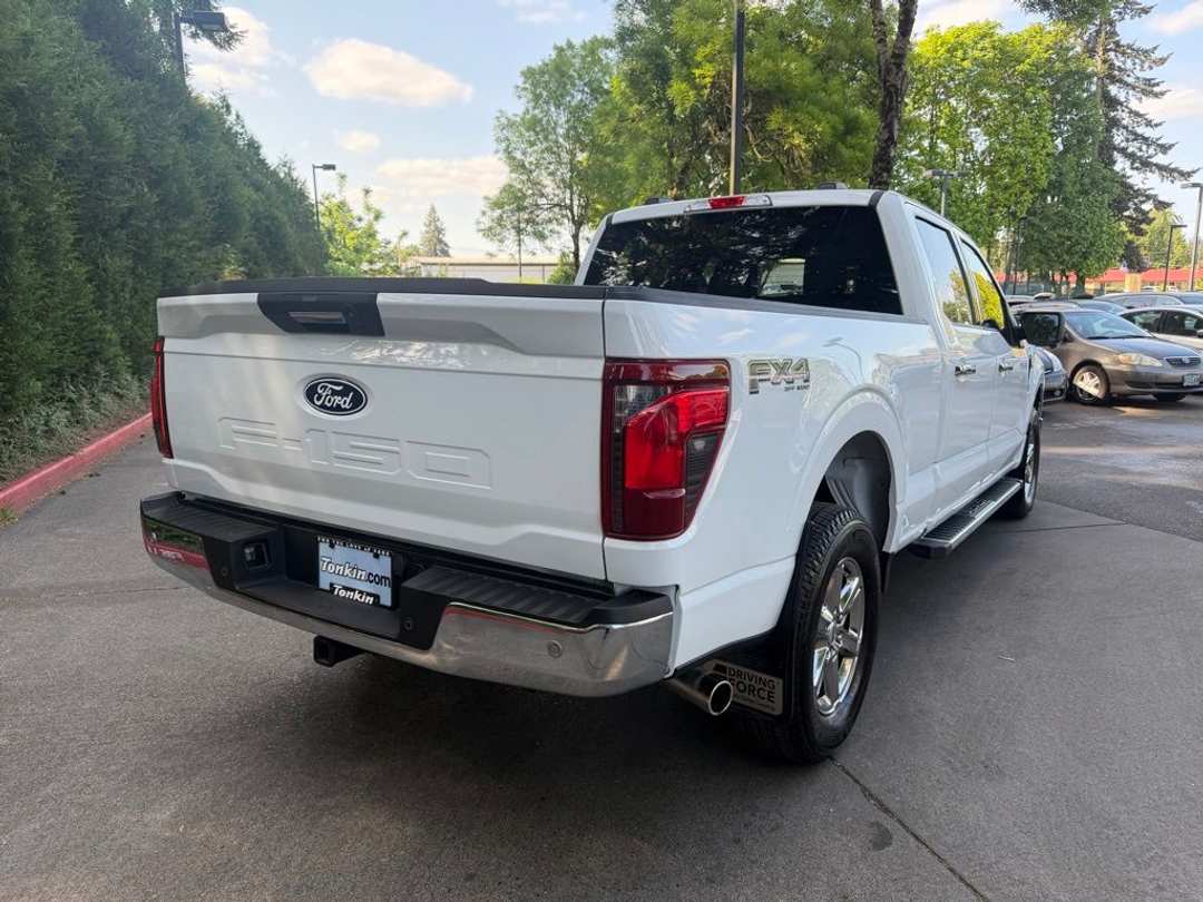 2024 Ford F-150 XLT - Image 3