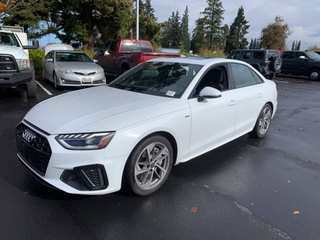 2025 Audi A4 45 S line Premium