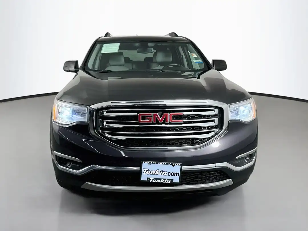 2017 GMC Acadia SLT1 - Image 2