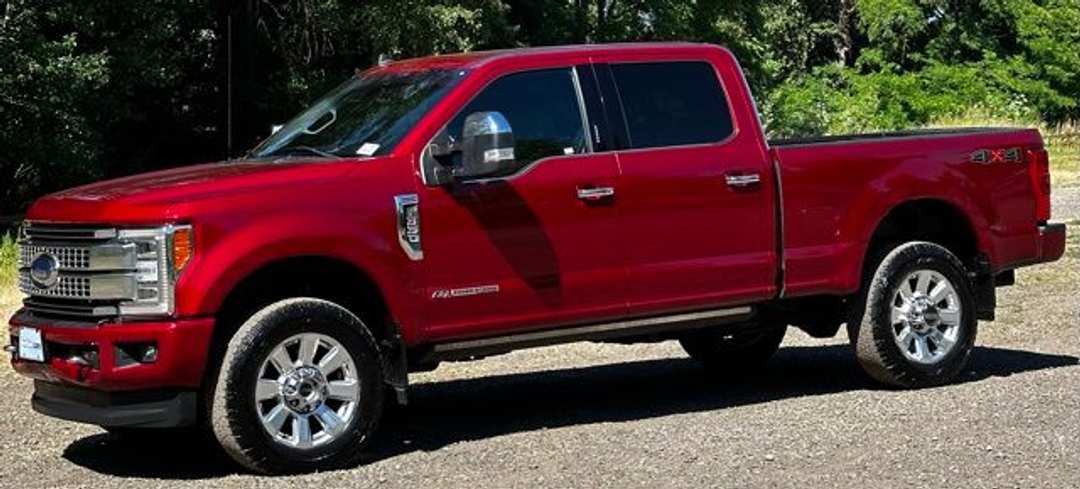 2019 Ford F-350Sd Platinum - Image 3