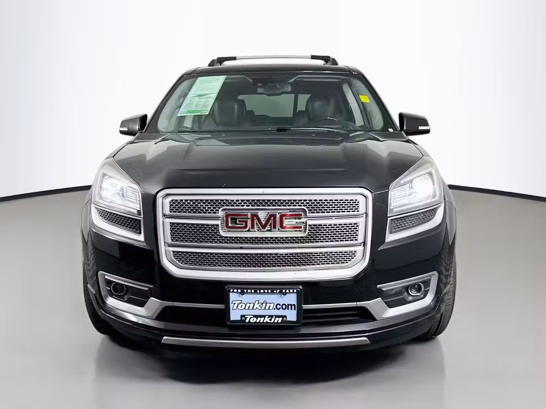 2015 GMC Acadia Denali - Image 2
