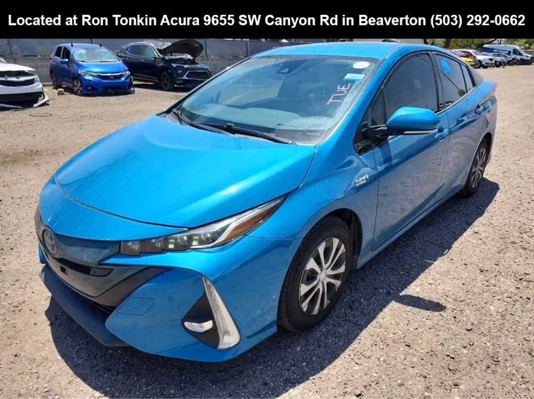 2018 Toyota Prius Prime Advanced - Image 3