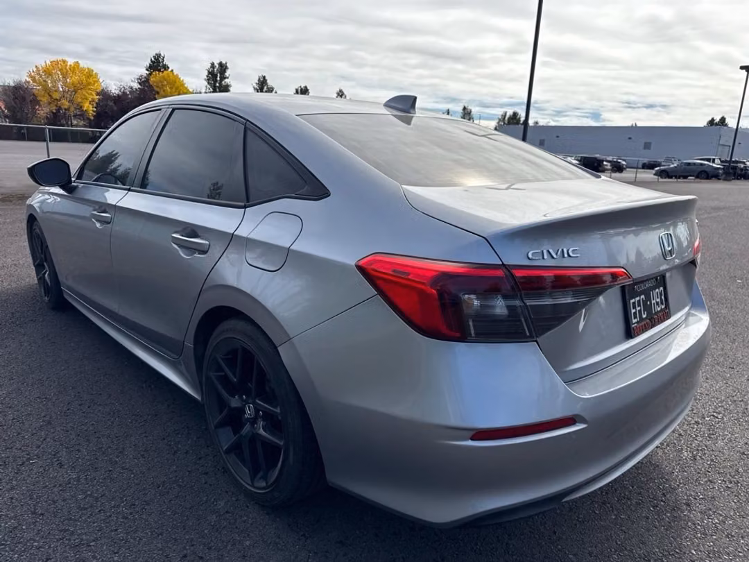 2023 Honda Civic Sport - Image 3