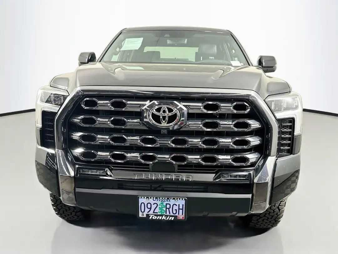 2024 Toyota Tundra Platinum - Image 2