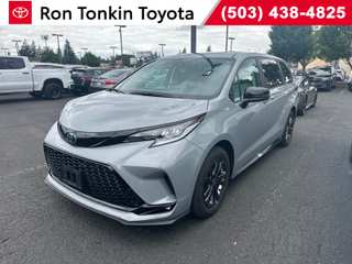 2025 Toyota Sienna XSE