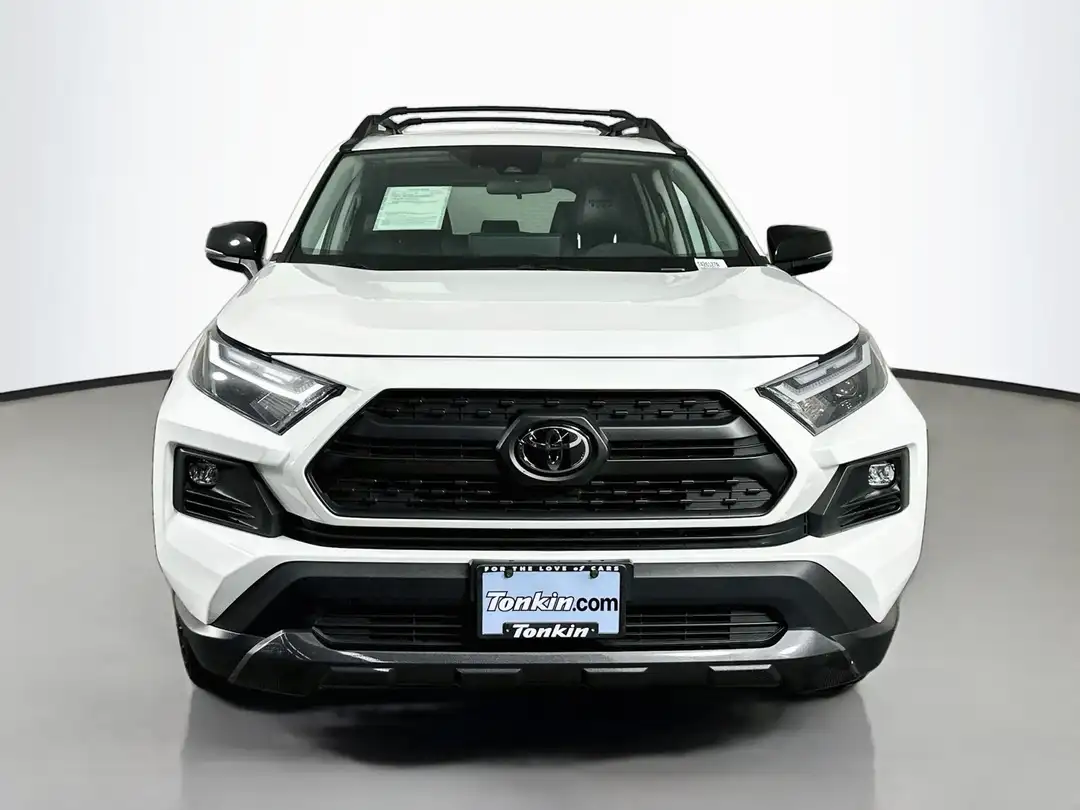 2023 Toyota Rav4 TRD Off Road - Image 2