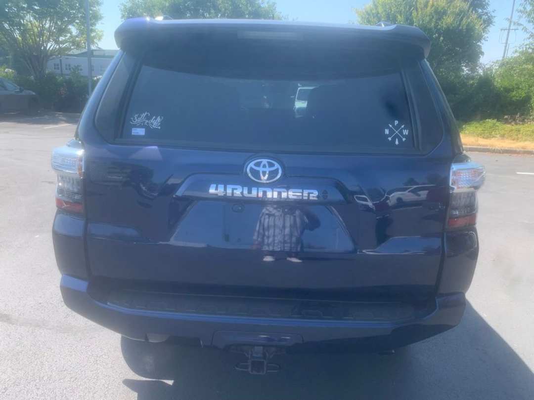 2022 Toyota 4Runner SR5 Premium - Image 3