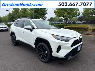 2022 Toyota Rav4 Hybrid SE
