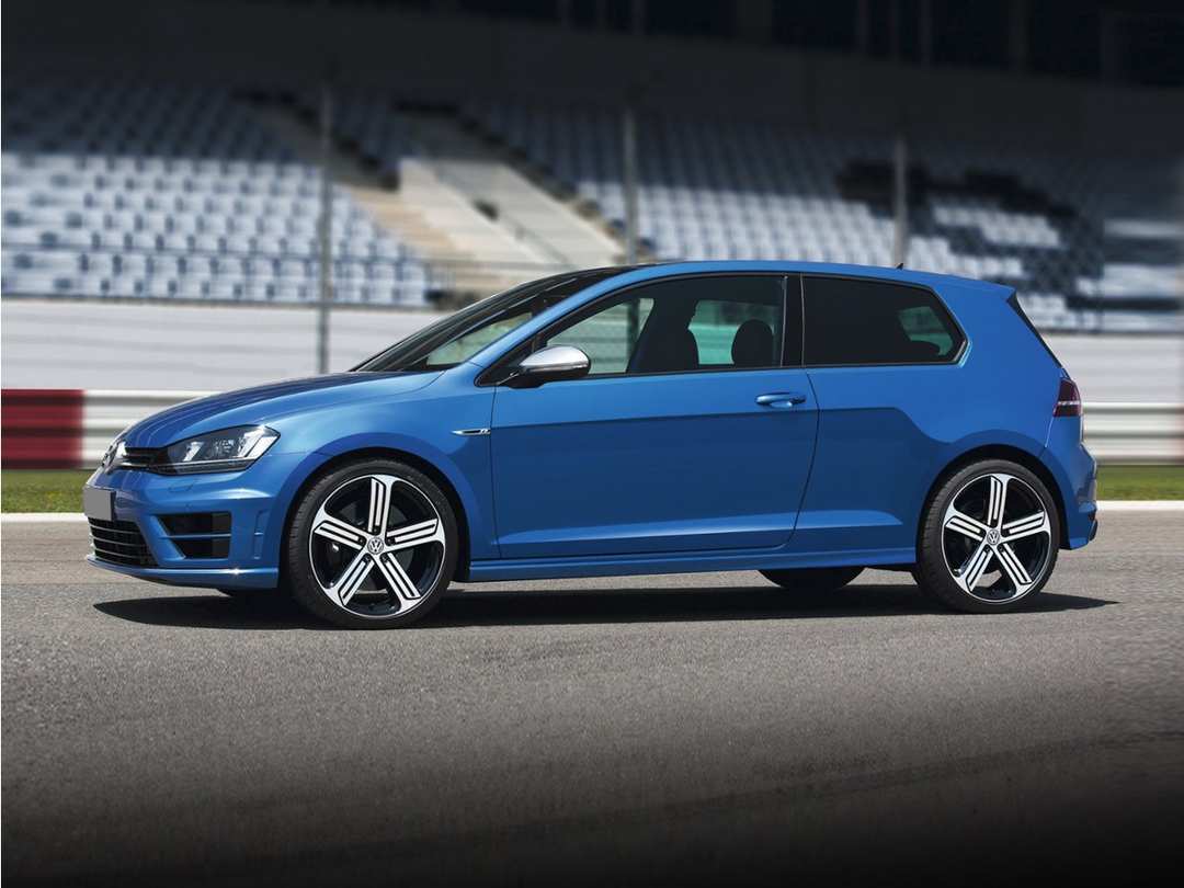 2016 Volkswagen Golf - Image 2