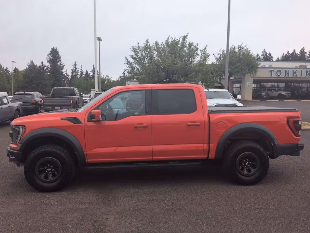 2022 Ford F-150 Raptor - Image 2