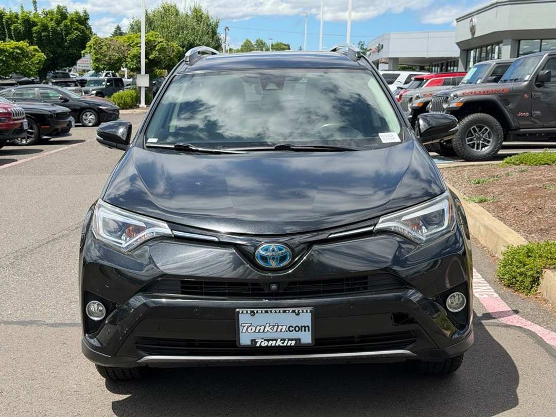 2016 Toyota Rav4 Hybrid Limited - Image 3