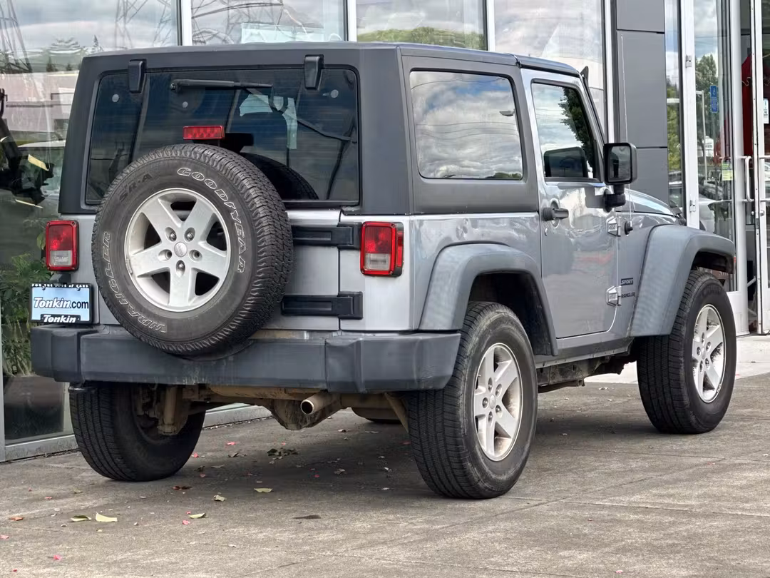 2016 Jeep Wrangler Sport - Image 3