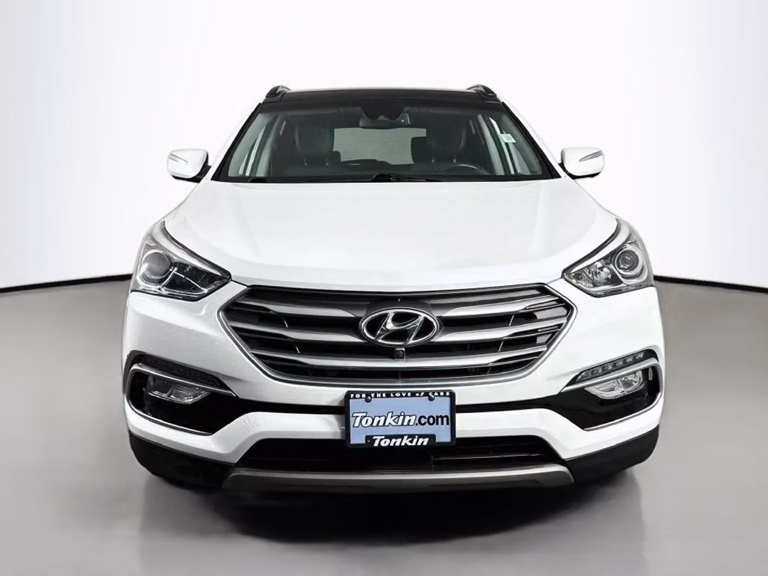 2018 Hyundai Santa Fe Sport 2.0T Ultimate - Image 3