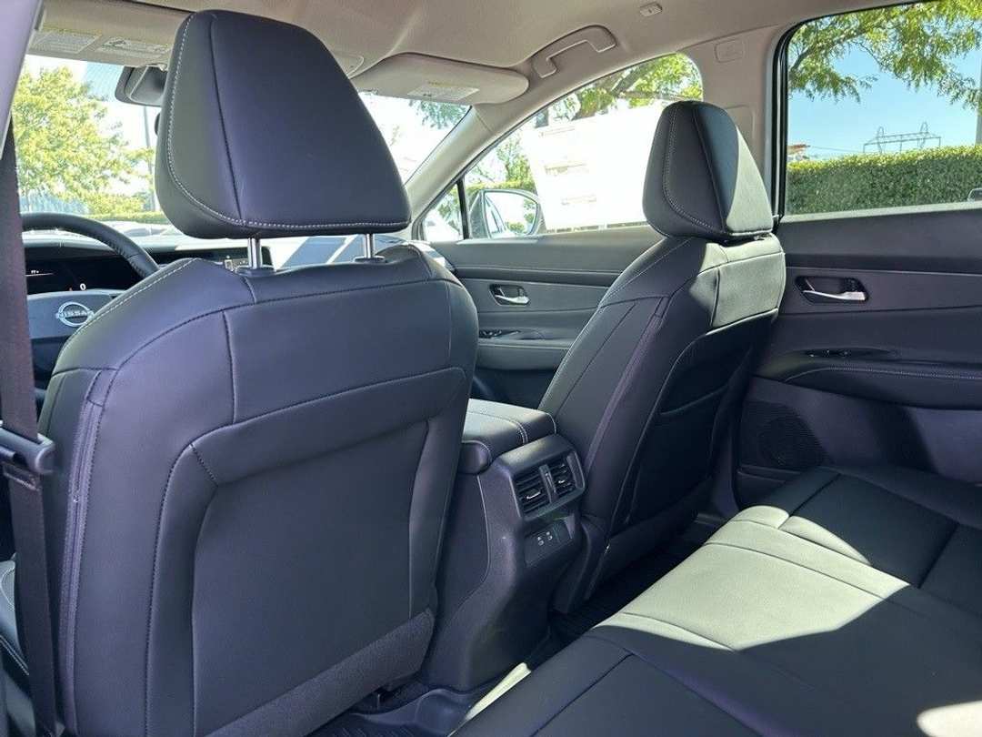 2025 Nissan Murano SV - Photo 20