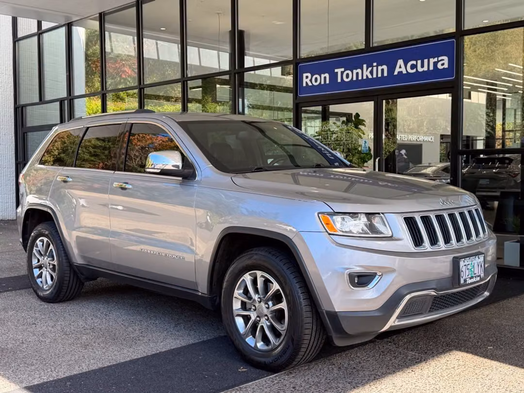 2015 Jeep Grand Cherokee Limited - Image 2