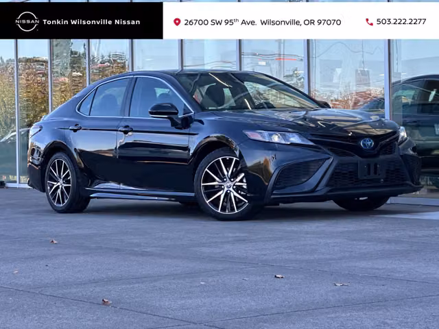 2023 Toyota Camry Hybrid SE
