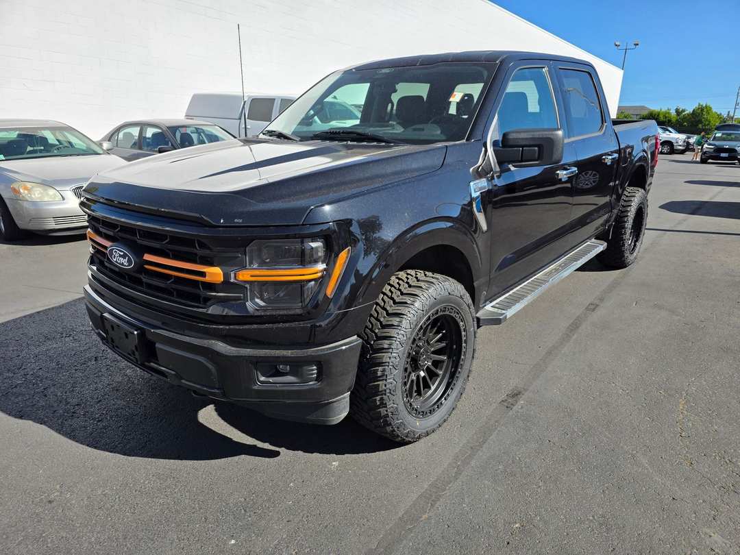 2025 Ford F-150 XLT - Image 2