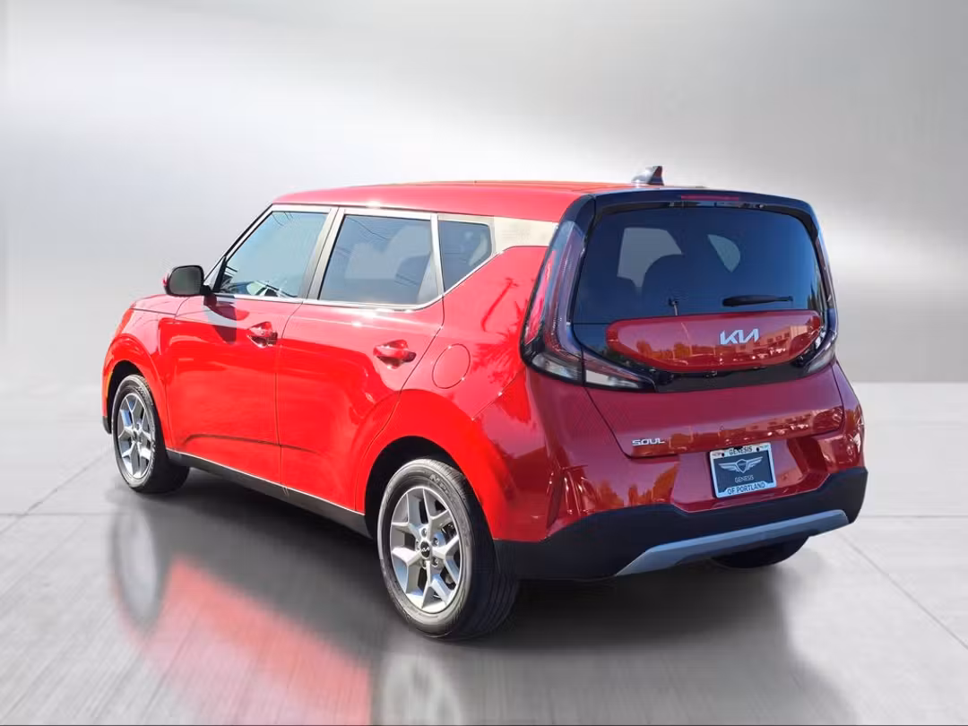 2024 Kia Soul S - Image 3